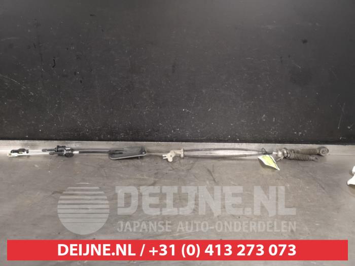 Gebruikte Schakelkabel Versnellingsbak Suzuki Kizashi (FRE/FRF) 2.4 16V Prijs € 100,00 Margeregeling aangeboden door V.Deijne Jap.Auto-onderdelen BV