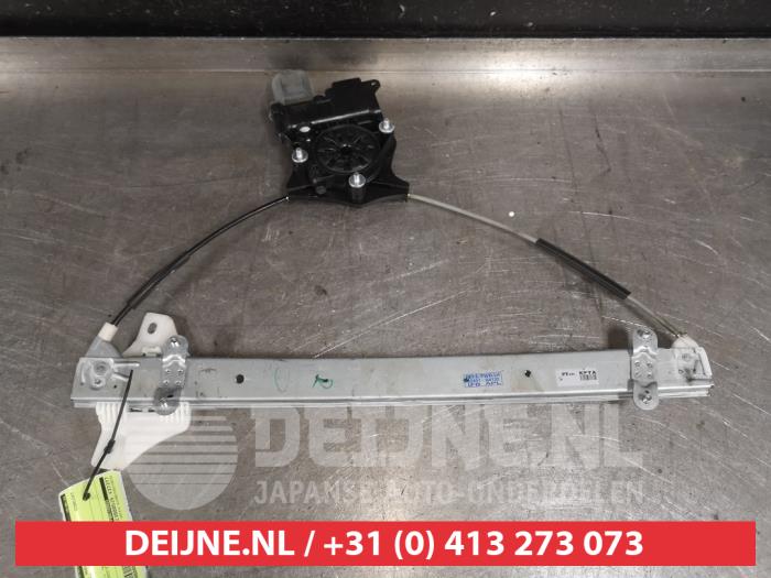Hyundai I10 Ruitmechaniek 4Deurs links-voor O545870
