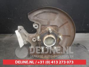 Gebruikte Fusee links-achter Suzuki Kizashi (FRE/FRF) 2.4 16V Prijs € 75,00 Margeregeling aangeboden door V.Deijne Jap.Auto-onderdelen BV