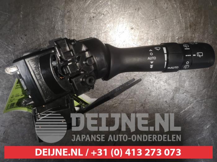 Toyota Yaris Wiper switch O545993