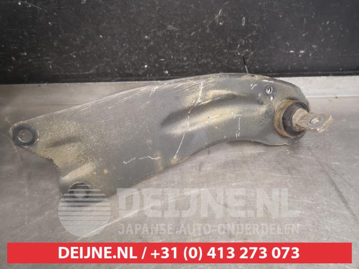 Suzuki Kizashi Draagarm rechts-achter O545998