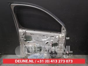 Toyota Yaris Verso Tür 4-türig links vorne O546181 foto 2