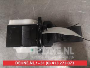 Toyota GT86 Rear seatbelt, right O546491 photo 2
