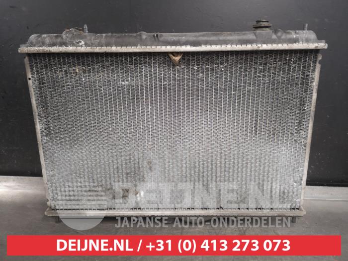Gebruikte Radiateur Mitsubishi Space Star (DG) 1.8 16V GDI Prijs € 50,00 Margeregeling aangeboden door V.Deijne Jap.Auto-onderdelen BV