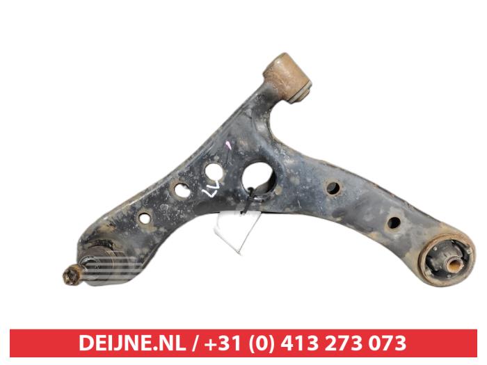 Toyota Avensis Verso Draagarm onder links-voor O546920