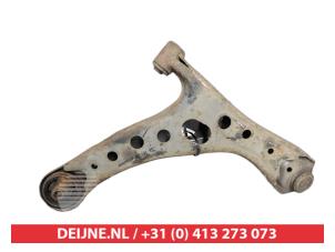Toyota Avensis Verso Front lower wishbone, left O546920 photo 2
