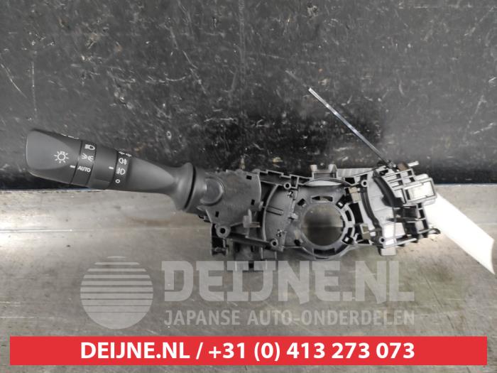 Toyota Hilux Light switch O546968