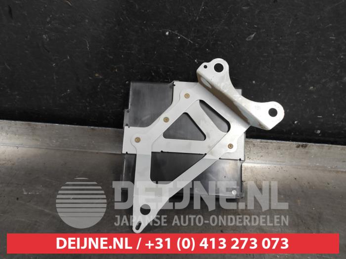 Gebruikte Start/Stop computer Toyota Hilux V/VI 2.4 D4D-F 16V 4x4 Prijs op aanvraag aangeboden door V.Deijne Jap.Auto-onderdelen BV
