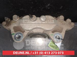 Toyota Hilux Front brake calliper, right O547222 photo 3