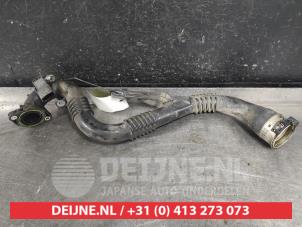Nissan Pulsar Intercooler Rohr O547324 foto 2