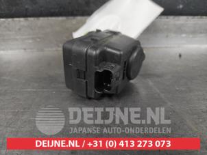 Toyota Aygo Scheinwerfermotor O547419 foto 2