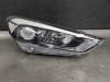 Hyundai Tucson (TL) 1.7 CRDi 16V 2WD Koplamp rechts