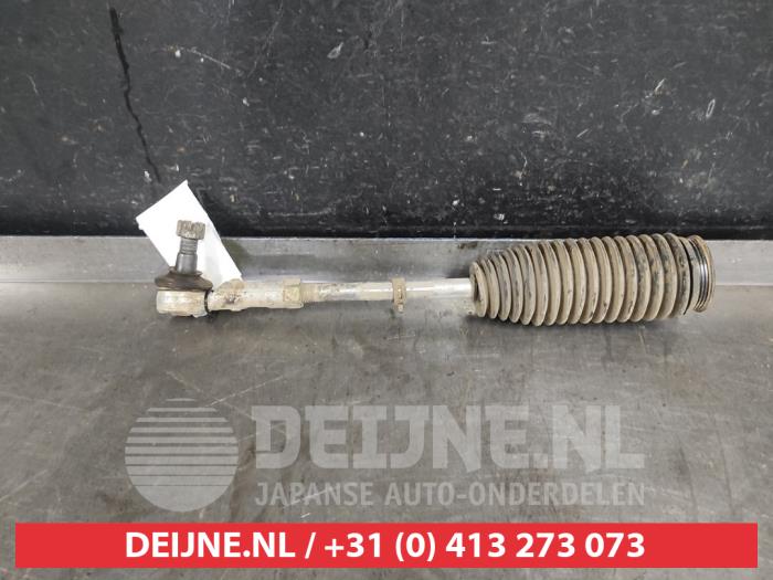 Toyota Hilux Tie rod, left O547481