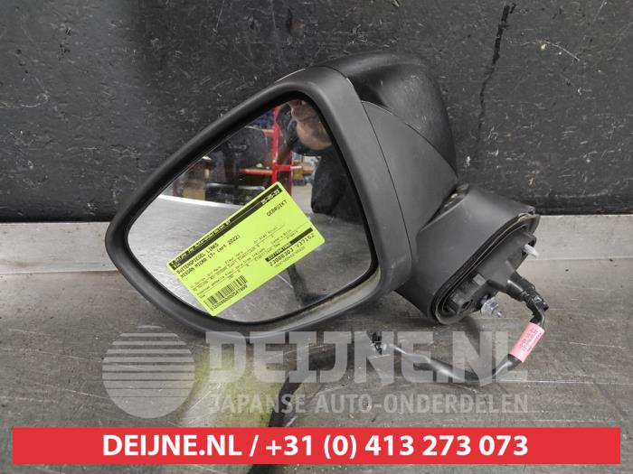 Nissan Micra Buitenspiegel links O547869