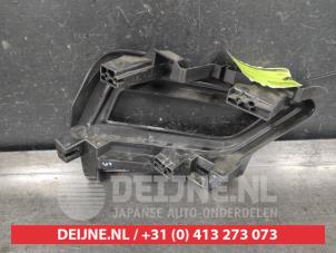 Nissan Micra Stoßstangenrost O547908 foto 2