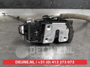 Nissan Micra Deurslot Mechaniek 4Deurs links-achter O547972 foto 2