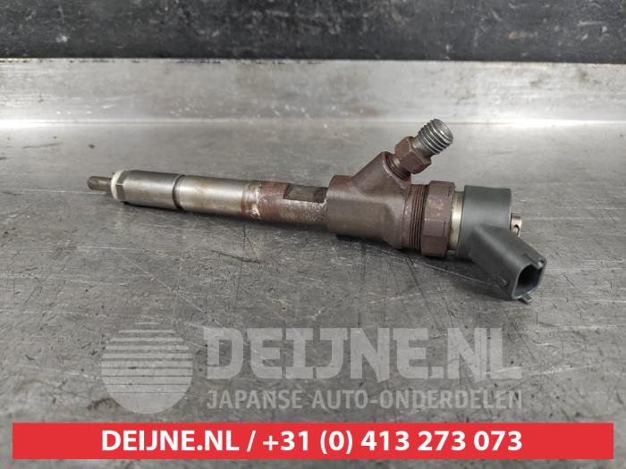 Gebruikte Verstuiver (diesel) Toyota Corolla (E12) 1.4 D-4D 16V Prijs € 35,00 Margeregeling aangeboden door V.Deijne Jap.Auto-onderdelen BV