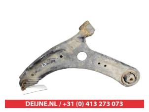 Hyundai I20 Front lower wishbone, left O548251 photo 2