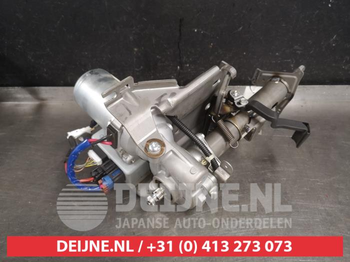 Nissan Note Lenksäulenwelle O548798