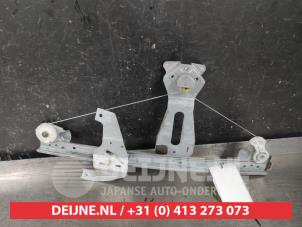 Toyota Aygo Ruitmechaniek 2Deurs rechts-voor O548818 foto 2