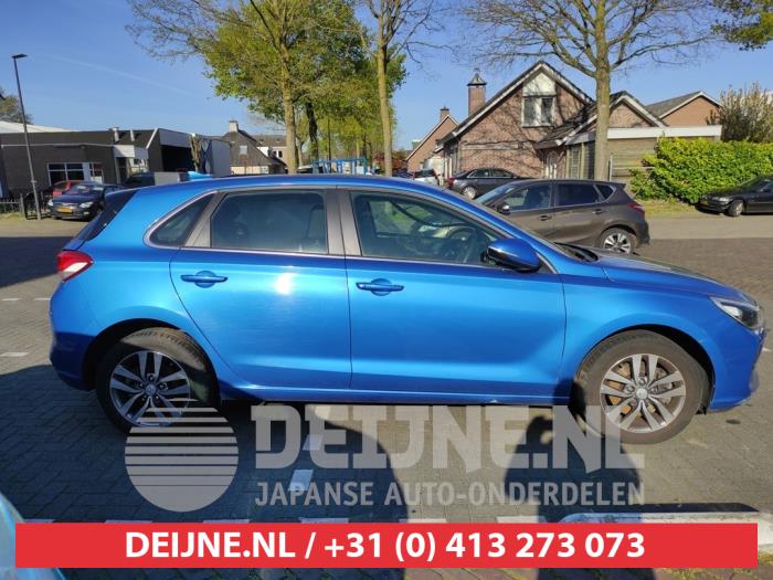 Hyundai I30 Türscheibe 4-türig rechts hinten O549420