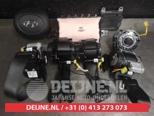 Gebruikte Airbag set Hyundai i20 (BC3) 1.0 T-GDI 100 Mild Hybrid 48V 12V Prijs € 750,00 Margeregeling aangeboden door V.Deijne Jap.Auto-onderdelen BV