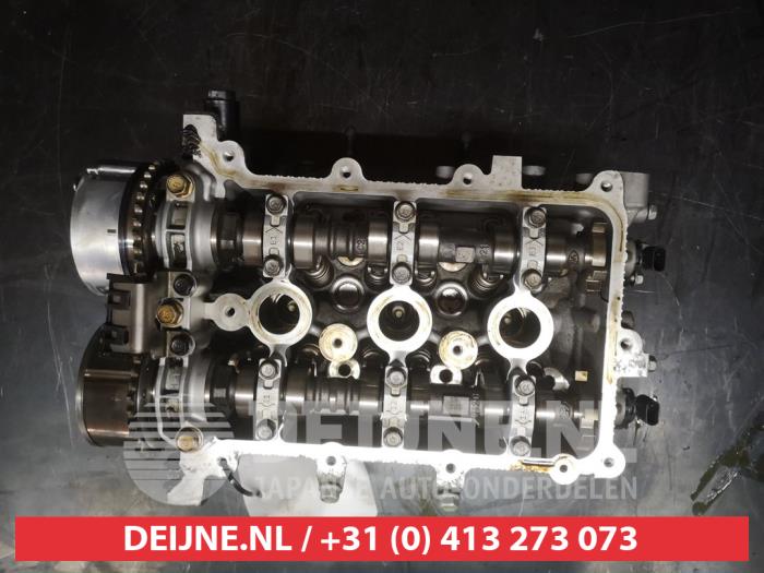 Hyundai I10 Cylinder head O549887