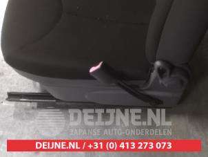 Toyota Aygo Stoel rechts O549897 foto 3