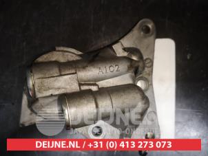 Gebruikte Oliefilterhuis Toyota C-HR (X1,X5) 1.8 16V Hybrid Prijs op aanvraag aangeboden door V.Deijne Jap.Auto-onderdelen BV