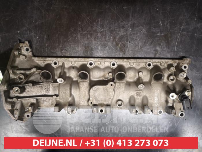 Nissan Qashqai Ventildeckel O550065