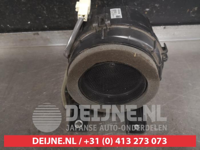 Toyota Yaris Accu ventilator O550133