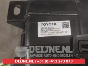 Toyota Yaris Battery fan O550133 photo 4