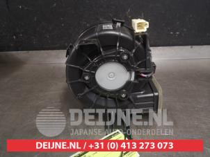 Toyota Yaris Akkulüfter O550136 foto 3