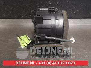Toyota Yaris Akkulüfter O550137 foto 2