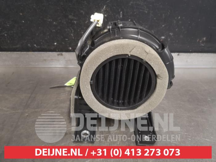 Toyota Yaris Accu ventilator O550140