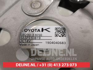 Toyota Rav-4 Battery fan O550182 foto 3
