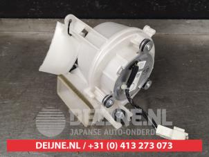 Toyota Auris Battery fan O550198 photo 2