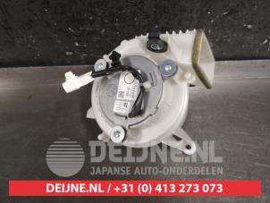 Toyota Auris Battery fan O550199 photo 2