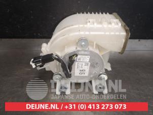 Toyota Auris Akkulüfter O550202 foto 3