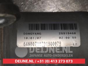 Chevrolet Captiva Scheibenwischermotor vorne O550223 foto 3