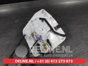 Mazda 3 Rear door lock mechanism 4-door, left O550296 photo 2
