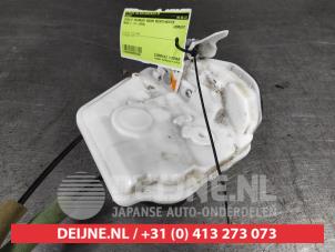 Mazda 3 Deurslot Mechaniek 4Deurs rechts-achter O550304 foto 2