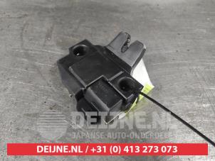 Toyota GT86 Tailgate lock mechanism O550429 photo 2