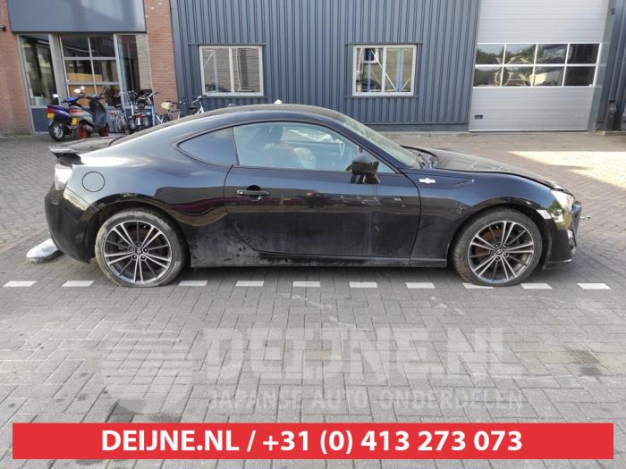 Toyota GT86 Fenster 2-türig rechts hinten O550430