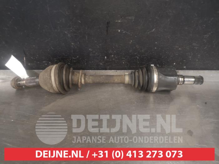 Gebruikte Steekas links-voor Chevrolet Captiva (C100) 2.4 16V 4x2 Prijs € 50,00 Margeregeling aangeboden door V.Deijne Jap.Auto-onderdelen BV