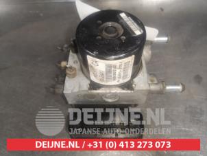 Chevrolet Captiva ABS pump O550729 photo 2