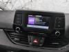Radio van een Hyundai i30 Wagon (PDEF5) 1.0 T-GDI 12V 2017