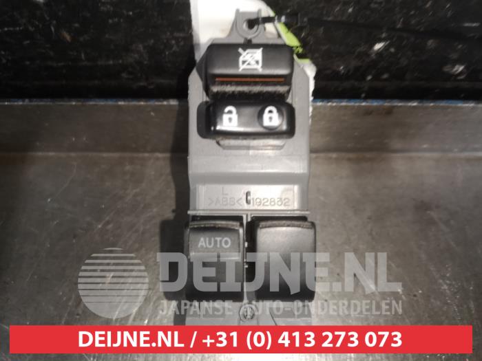 Toyota Verso-S Kombischalter Fenster O550854