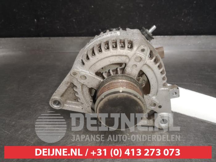 Gebruikte Dynamo Kia Sportage (QL) 1.7 CRDi 115 16V 4x2 Prijs € 75,00 Margeregeling aangeboden door V.Deijne Jap.Auto-onderdelen BV