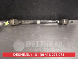 Gebruikte Cardanas rechts-voor (VWA) Kia Sportage (QL) 1.7 CRDi 115 16V 4x2 Prijs € 100,00 Margeregeling aangeboden door V.Deijne Jap.Auto-onderdelen BV